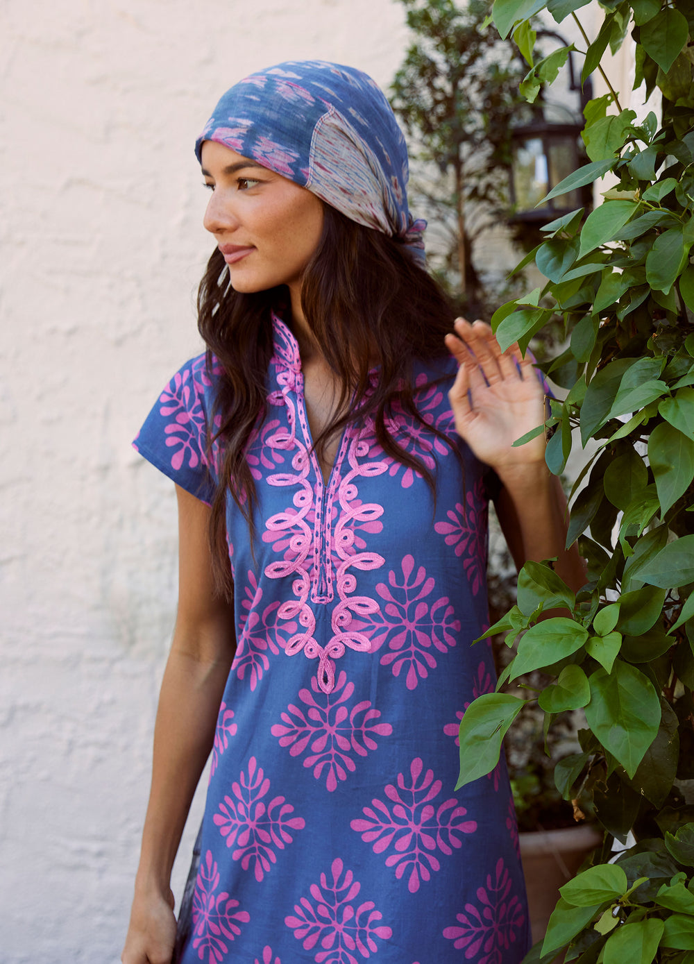 Lana Cap Sleeve Caftan in Diamond Print Navy, looking aside by climbing vines