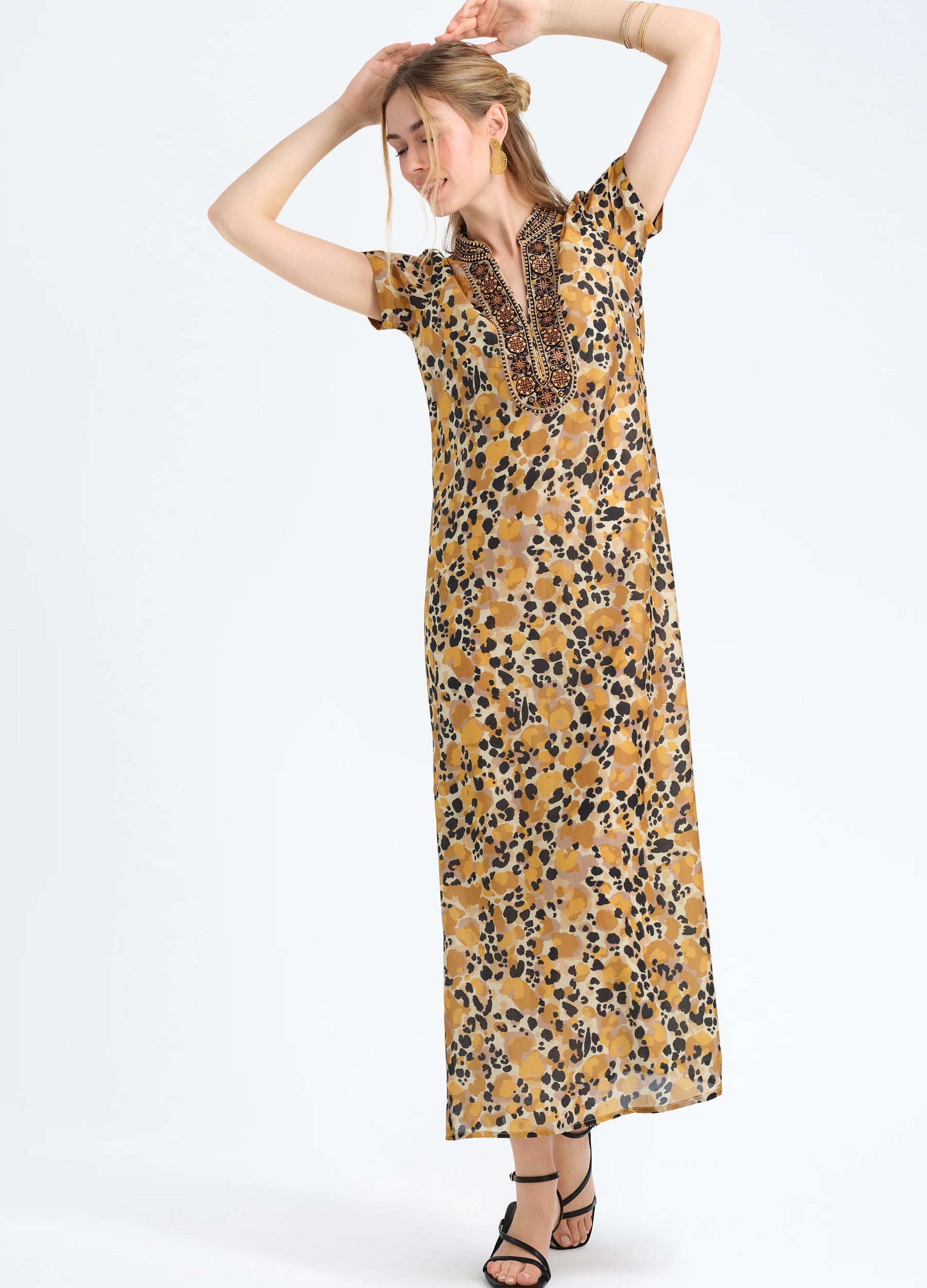 Lana Cap Sleeve Caftan in Samira Sand