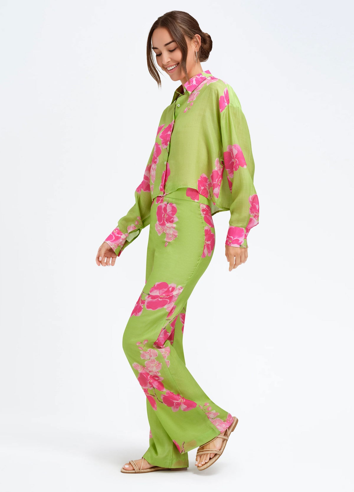 Billie Pant in Orchid Green, side view, walking