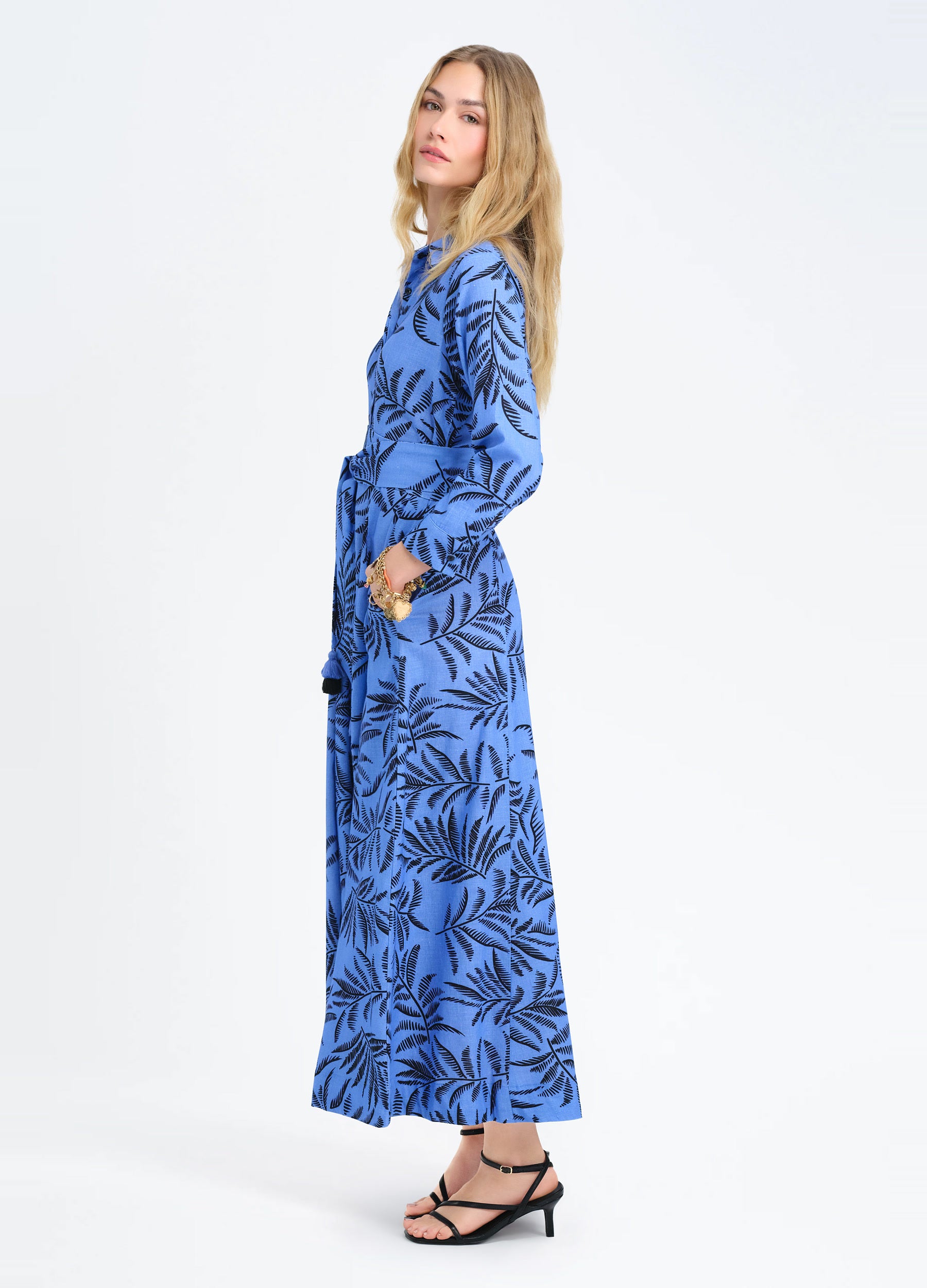 Kit Shirtdress in Leaves Blue